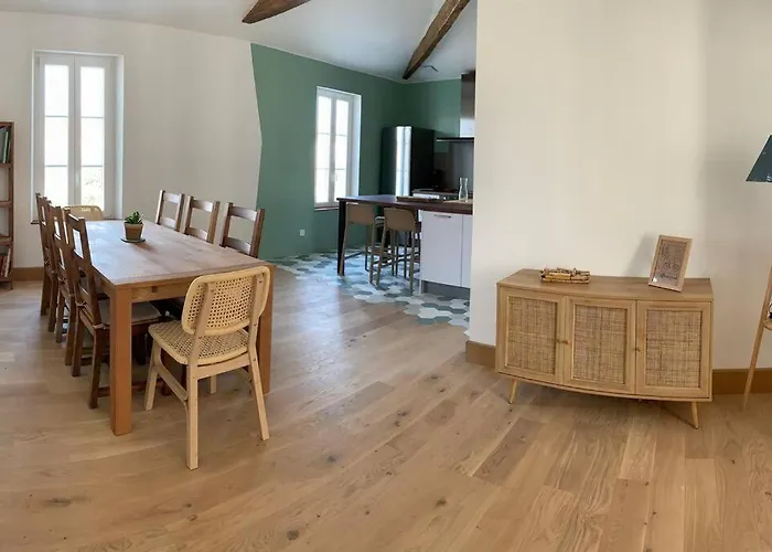 Maison De Ville Avec Terrasse